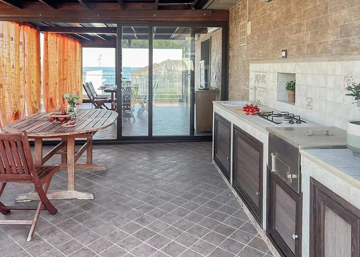 House Roccalumera